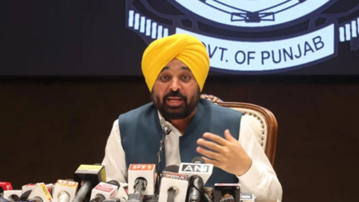 Punjab में Drugs के खिलाफ जंग अंतिम चरण में: CM Bhagwant Mann बोले – “अब Drugs लाने वालों को मिलेगी Jail की थाली, तकिया नहीं”